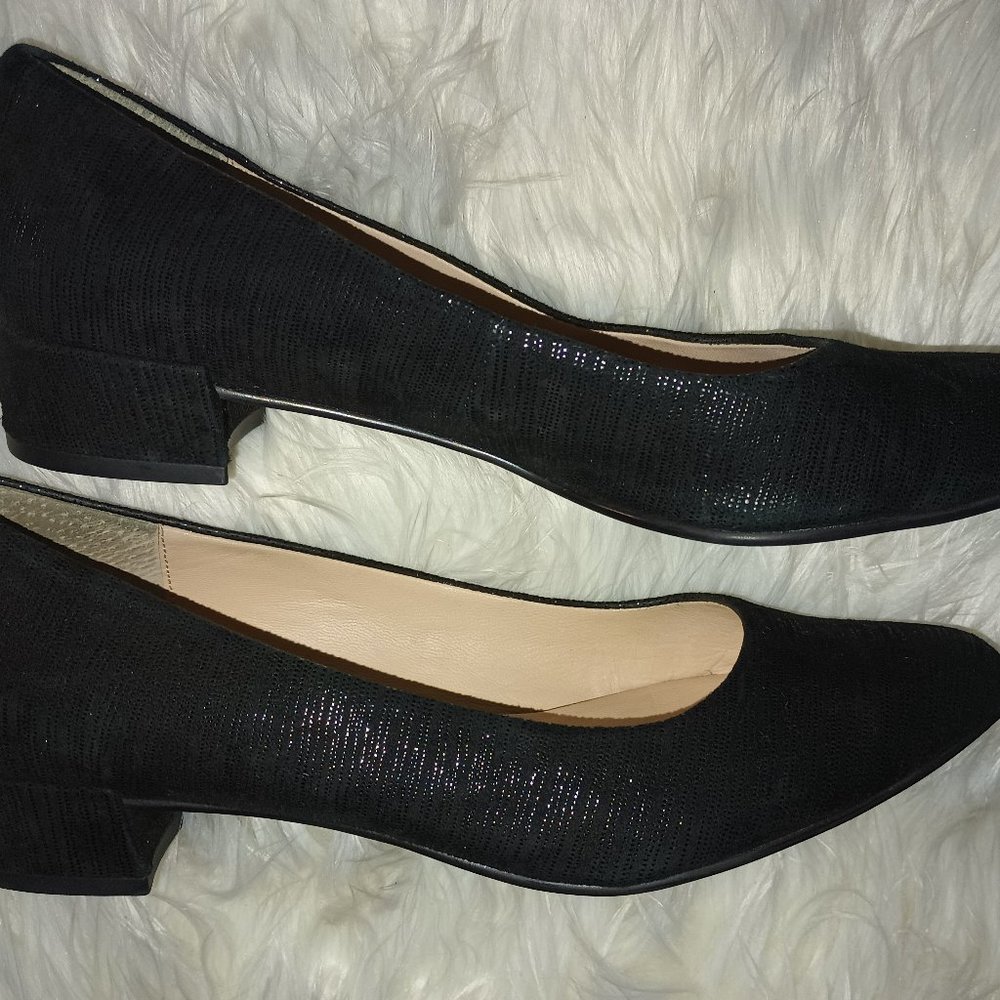 SACHA LONDON Candice Suede Block Heels